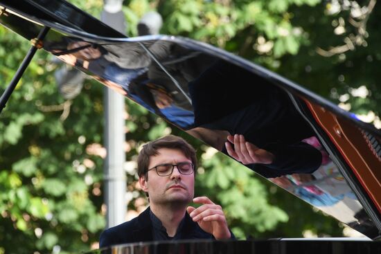 Pushkin Day at Red Square book festival