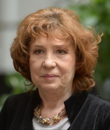 Awarding culture and arts workers