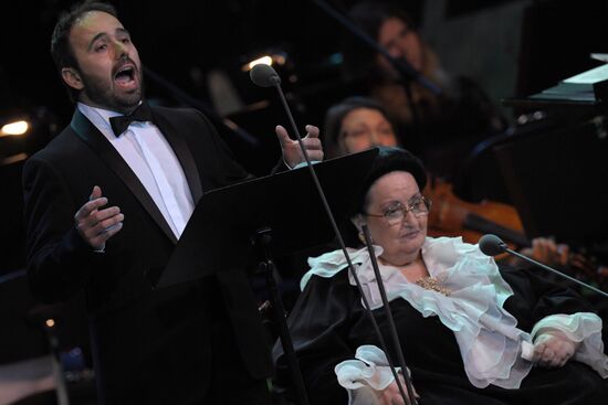 Montserrat Caballe's concert in Kremlin