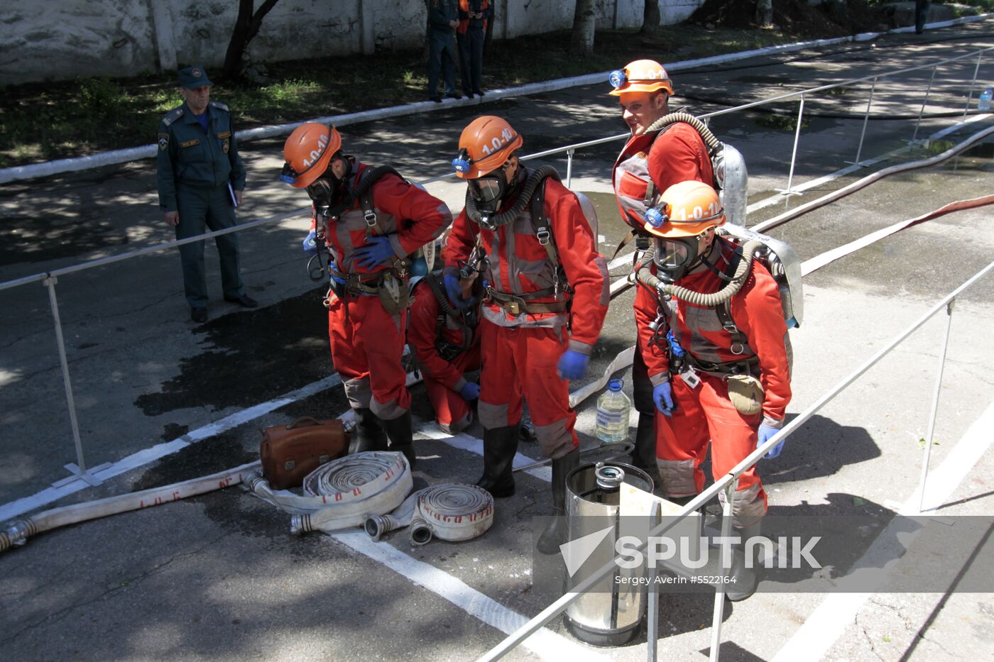 Fire tactics competition finals in Donetsk People's Republic