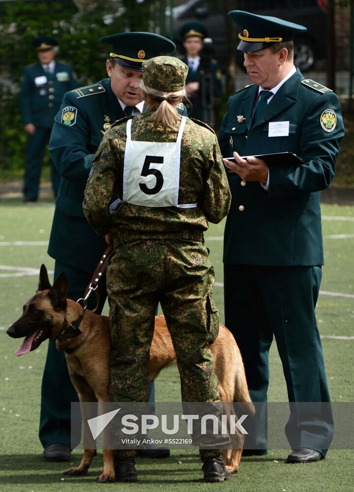 Dog handler competition in Vladivostok
