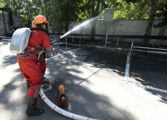 Fire tactics competition finals in Donetsk People's Republic