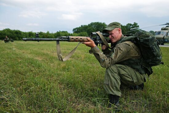 Special tactic drill in Southern Military District