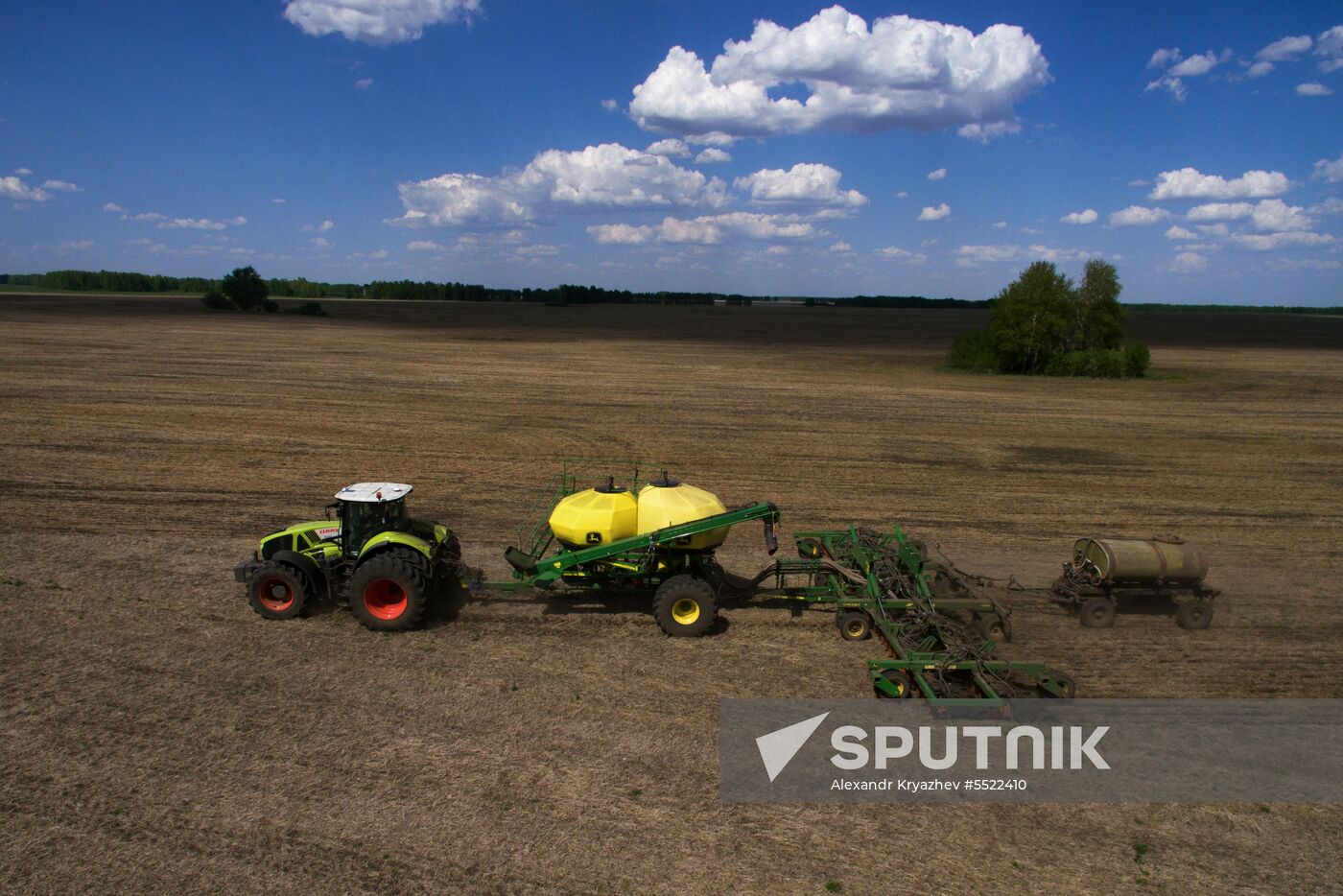 Spring sowing in Novosibirsk Region