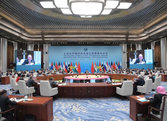 Russian President Putin attends SCO summit in China. Day two