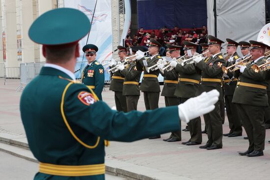 Military orchestra festival to mark Russia Day opens in Simferopol