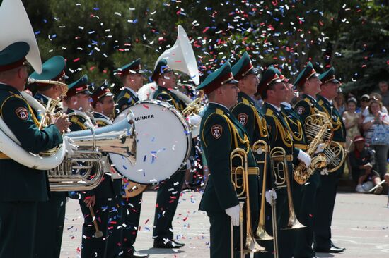 Military orchestra festival to mark Russia Day opens in Simferopol
