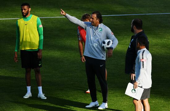 Russia World Cup Saudi Arabia Training
