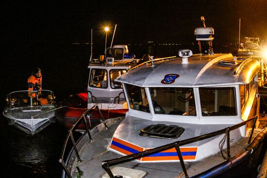 Catamaran collides with barge outside Volgograd