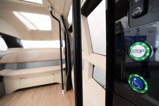 Kamaz presents SHUTTLE unmanned electric bus