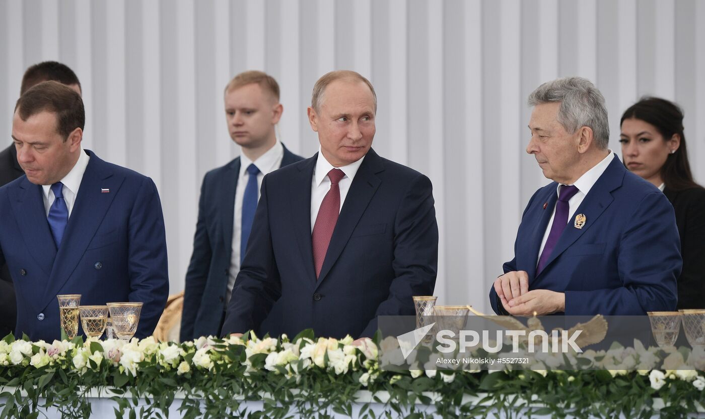President Vladimir Putin presents national awards in science, literature and arts