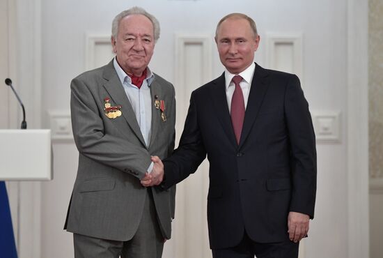 President Vladimir Putin presents national awards in science, literature and arts