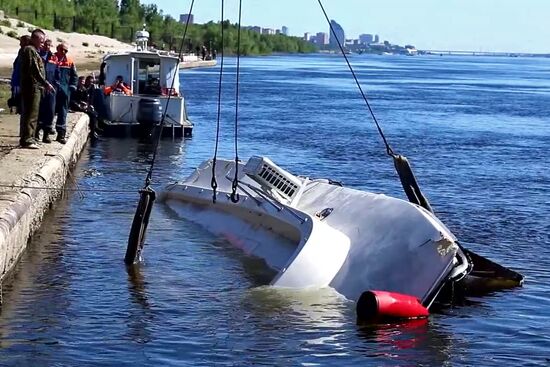 Catamaran collides with barge outside Volgograd