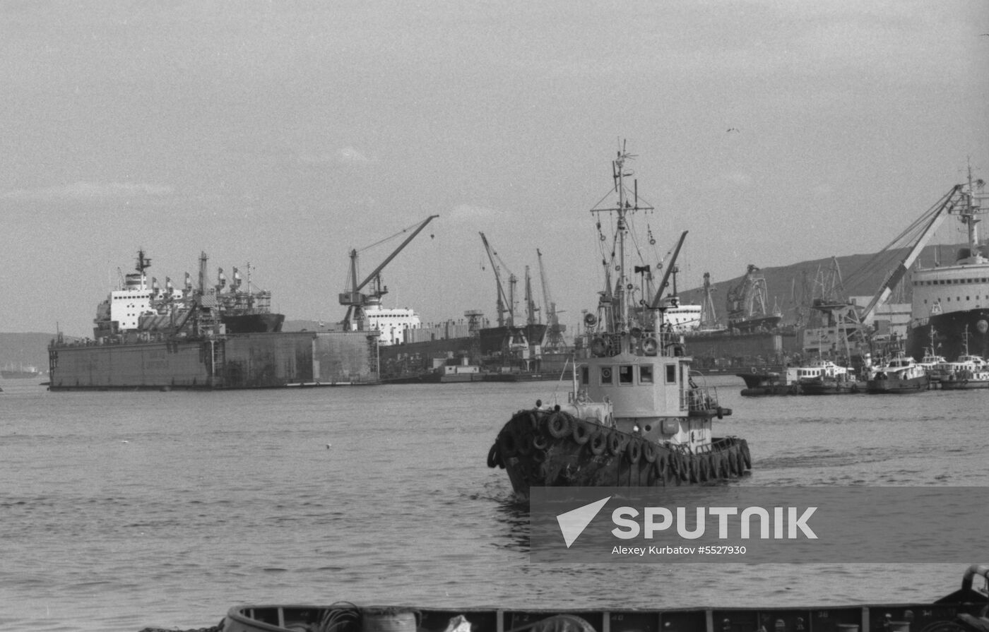 Murmansk port