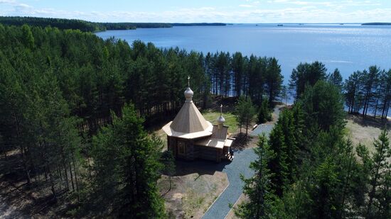 Chapel on Lake Syamozero in Karelia in memory of children killed in storm in 2016