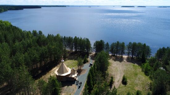 Chapel on Lake Syamozero in Karelia in memory of children killed in storm in 2016