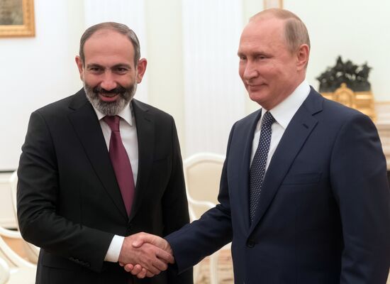 Russian President Vladimir Putin meets with Prime Minister of Armenia Nikol Pashinyan