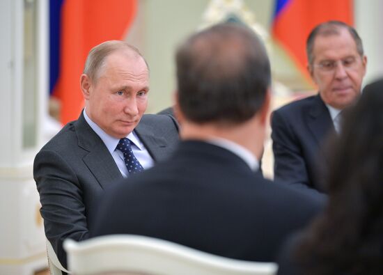 Russian President Vladimir Putin meets with President of Panama Juan Carlos Varela