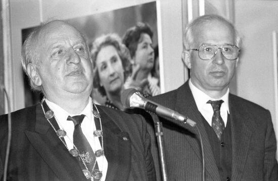 Udo Lauer's photo exhibition in APN