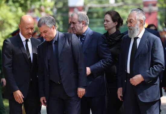 Memorial service for film director Stanislav Govorukhin