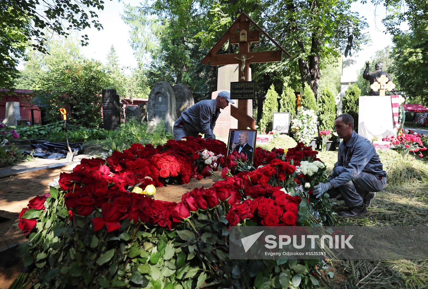 Memorial service for film director Stanislav Govorukhin