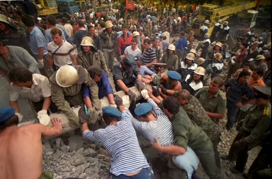 Tragedy at Kiev Main Post Office