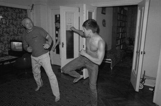 Manual therapist Anatoly Sitel