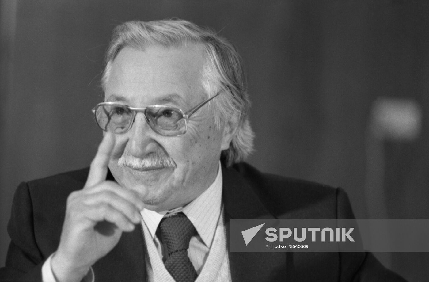 Luis Corvalan
