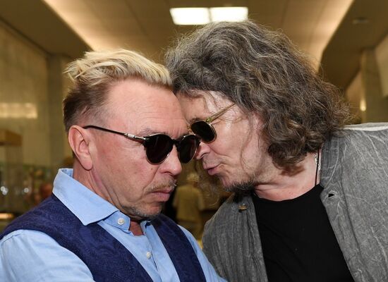 Don't Say 'Goodbye' film premiere