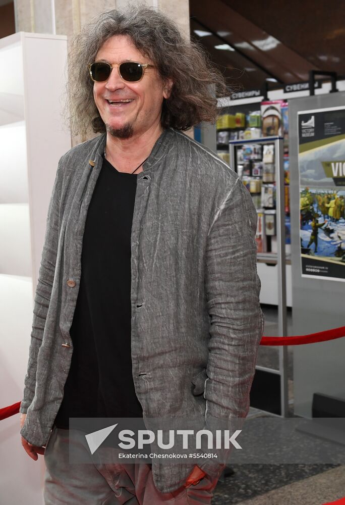 Don't Say 'Goodbye' film premiere