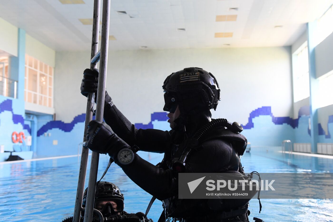 Combat swimmers train at Federal Security Service Special Task Force Center