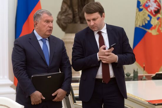 President Vladimir Putin meets with President of Portugal Marcelo Rebelo de Sousa