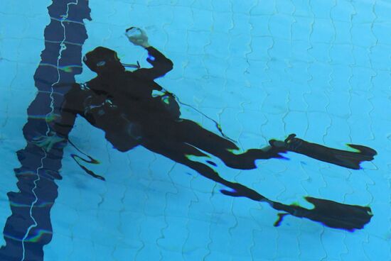 Combat swimmers train at Federal Security Service Special Task Force Center
