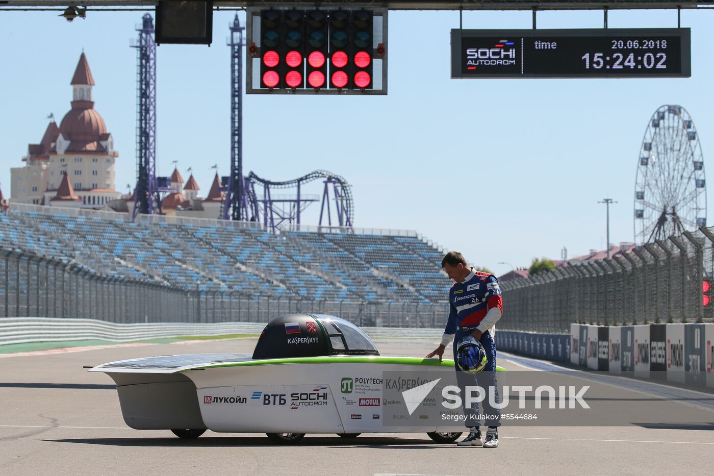 Testing of Russia's first sunmobile