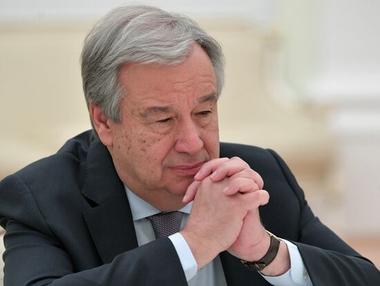 President Vladimir Putin meets with UN Secretary-General Antonio Guterres