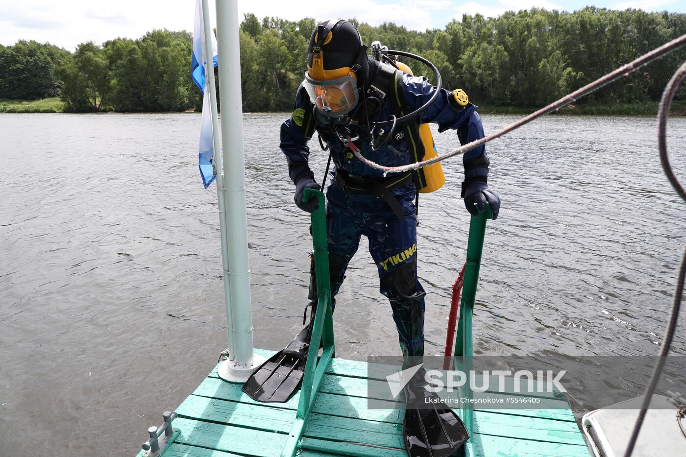 Moscow search and rescue patrol at work