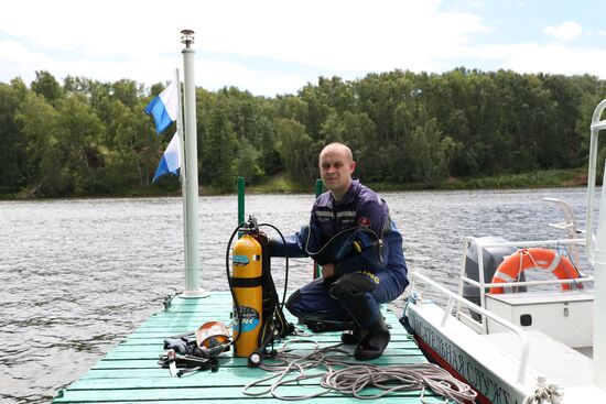 Moscow search and rescue patrol at work