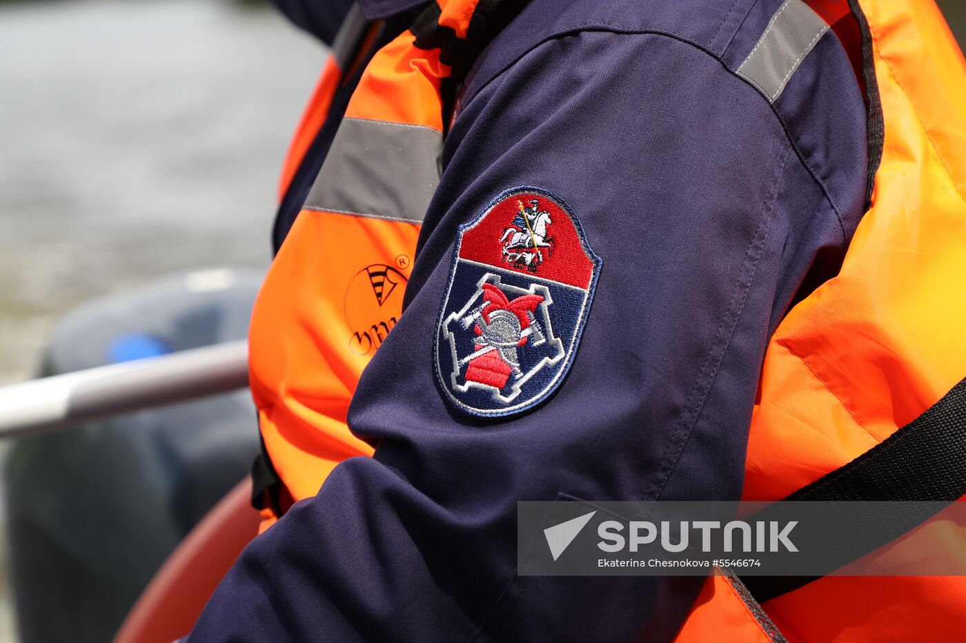 Moscow search and rescue patrol at work