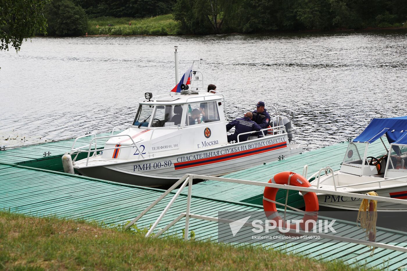 Moscow search and rescue patrol at work