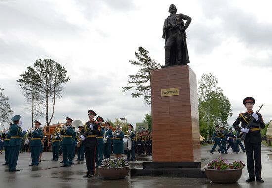 Suvorov monument unveiled in Ussuriysk