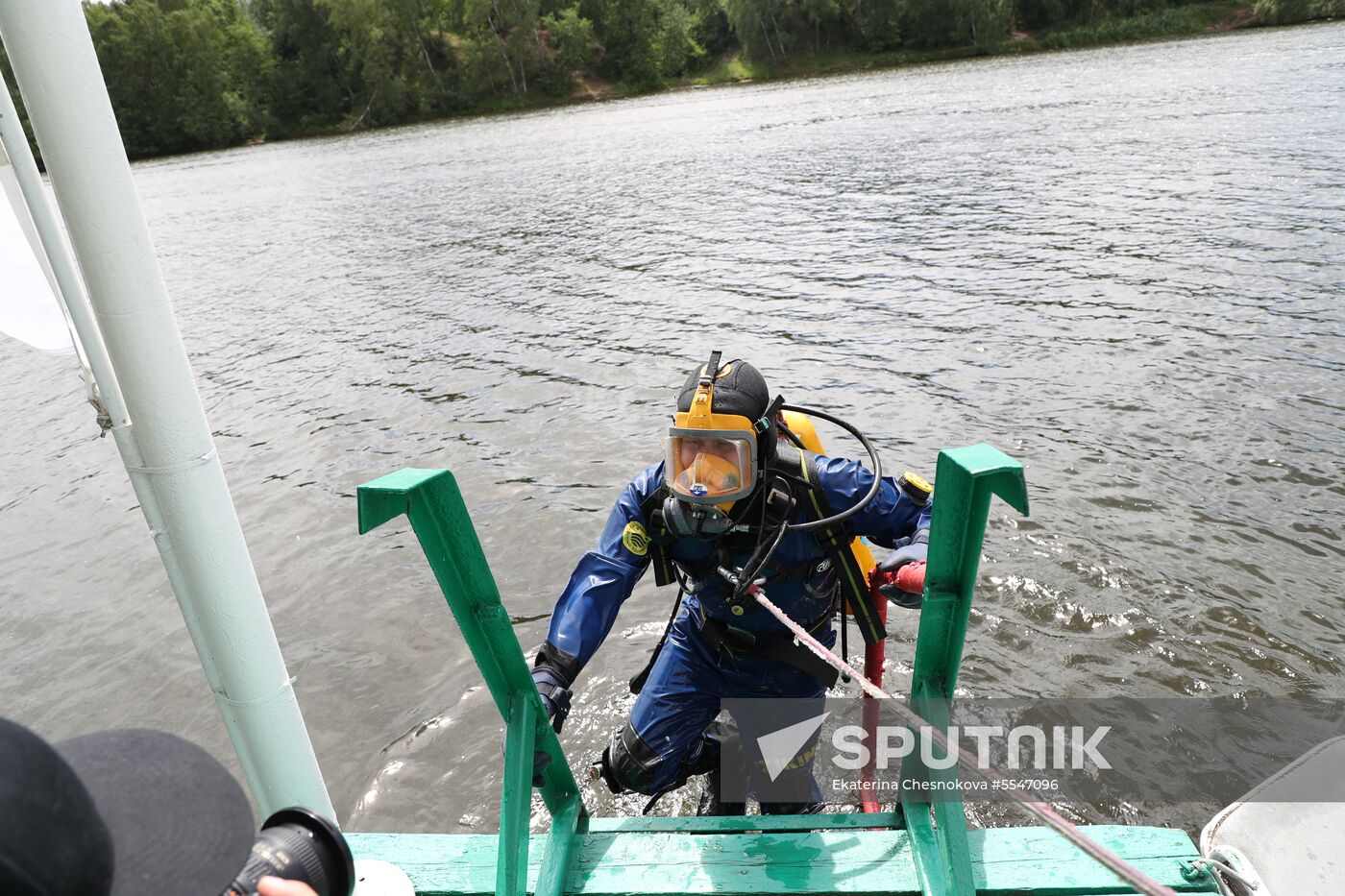 Moscow search and rescue patrol at work