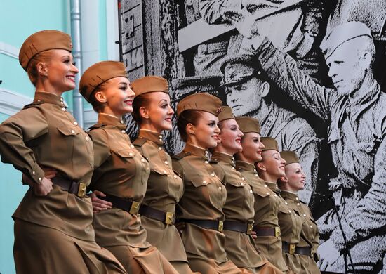 June 22, 1941. Moscow. Belorussky Railway Station patriotic campaign