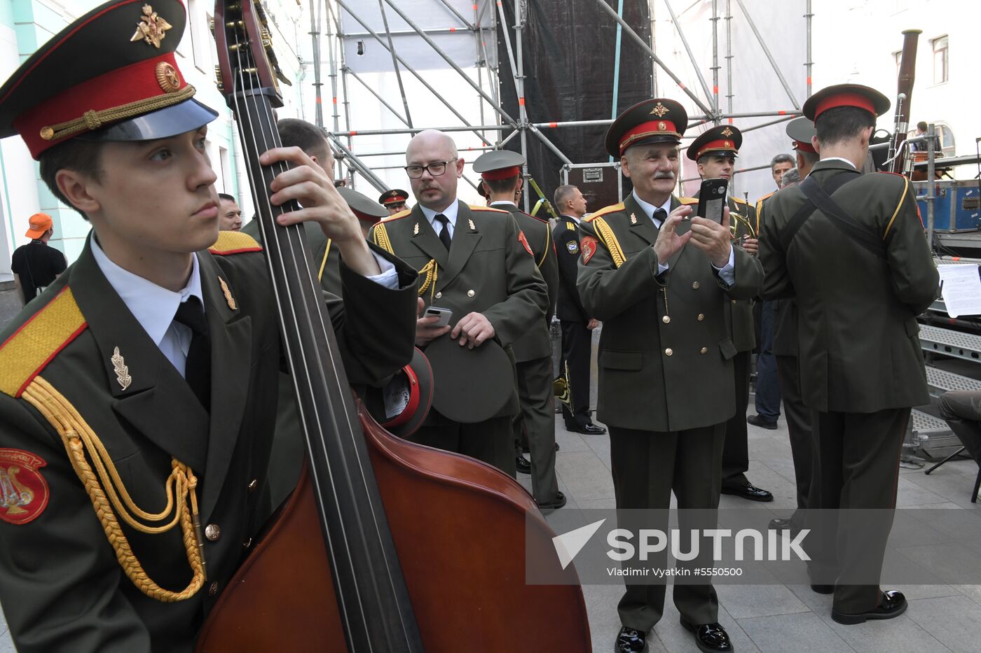 June 22, 1941. Moscow. Belorussky Railway Station patriotic campaign