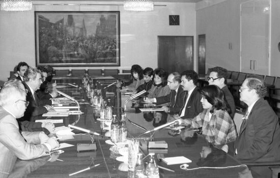 Nicaraguan parliamentarians visit USSR