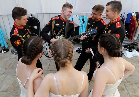 Graduation ceremony of Moscow military schools on Cathedral Square in Moscow