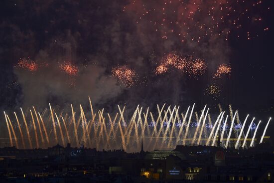 Scarlet Sails festival for high school graduates in St. Petersburg