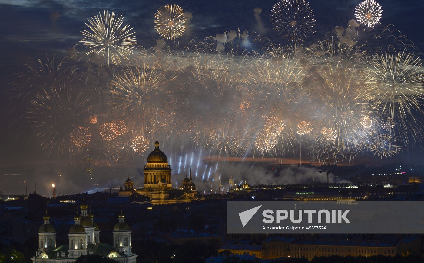 Scarlet Sails festival for high school graduates in St. Petersburg