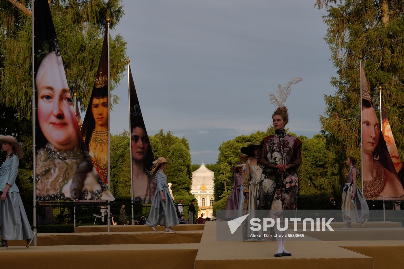 The Power of Beauty. Imperial fashion theatrical defile in Tsarskoye Selo