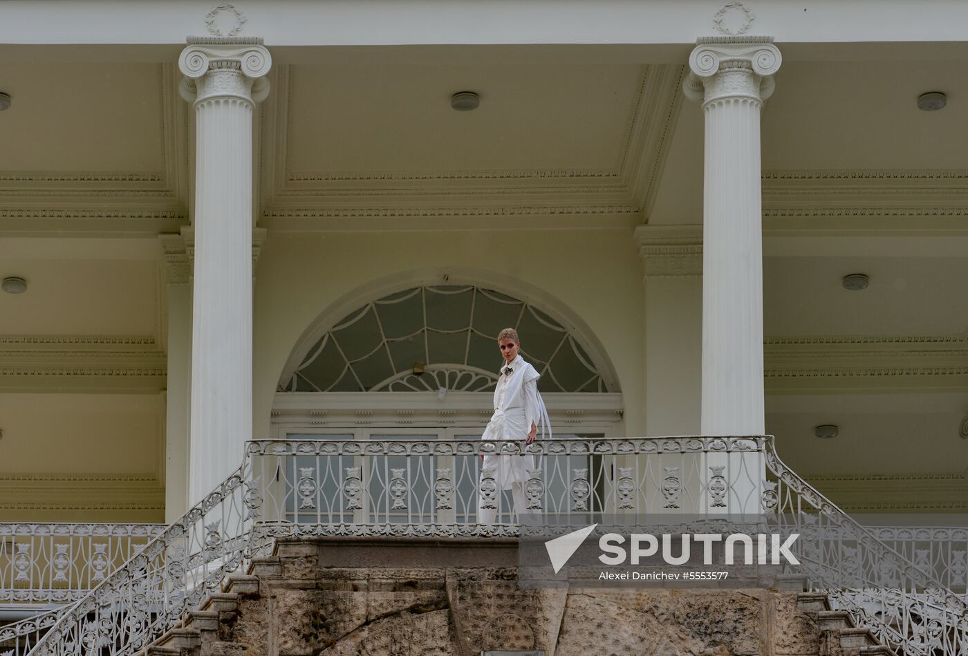 The Power of Beauty. Imperial fashion theatrical defile in Tsarskoye Selo