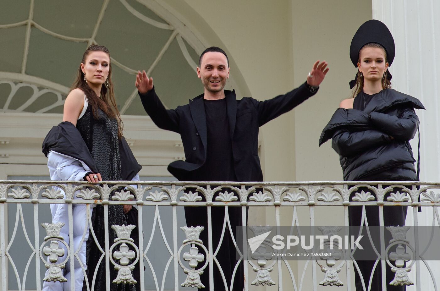 The Power of Beauty. Imperial fashion theatrical defile in Tsarskoye Selo